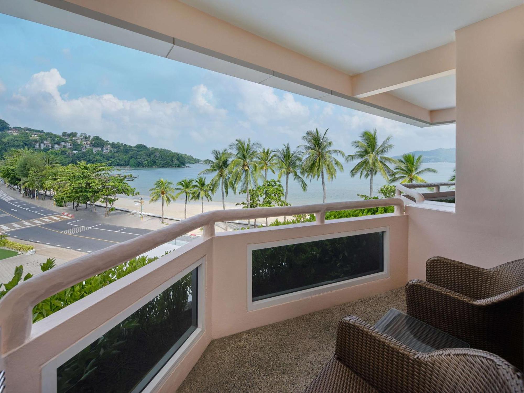 Homm Bliss Southbeach Patong Bagian luar foto