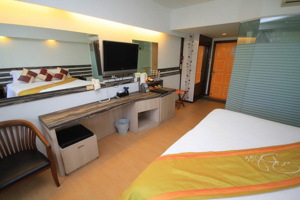 Homm Bliss Southbeach Patong Bagian luar foto