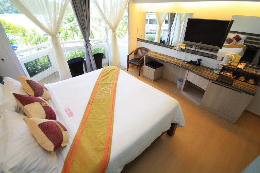 Homm Bliss Southbeach Patong Bagian luar foto